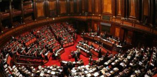 Via libera del Senato, l’Educazione Civica torna materia obbligatoria a scuola.