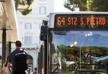 Roma: intascava in nero le multe sul bus 64. Controllore di Rignano Flaminio arrestato.