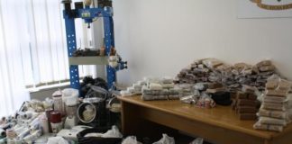 Roma inondata dalla droga. Oltre cinquanta arresti, il capo era “Diabolik”, ucciso lo scorso agosto.