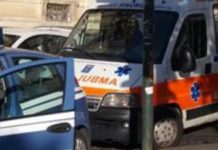 Roma: uomo getta la moglie dalla finestra dal terzo piano. La donna salvata da un tendone prima dell’impatto a terra.