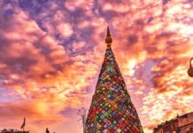 L’albero di Natale all’uncinetto conquista l’Italia (e non solo). C’è anche a Tivoli e a Roma.