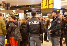 Roma: controlli della Polizia di Stato nelle stazioni, 4 arresti e 12 persone denunciate.