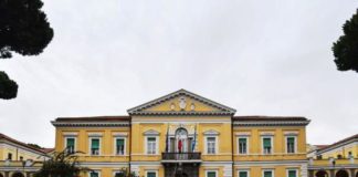 Coronavirus: si aggravano le condizioni dei due pazienti cinesi ricoverati allo Spallanzani di Roma.