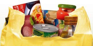 Formello: il Comune consegna pacchi con generi alimentari ai cittadini più bisognosi.