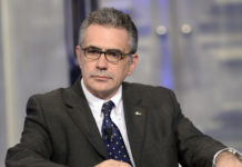 Il virologo Pregliasco: “Picco a fine marzo, l’Italia ne uscirà fuori tra maggio e giugno”.