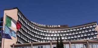 Chi torna dalle zone rosse nel Lazio DEVE COMUNICARE il suo arrivo al N. verde e restare a casa.