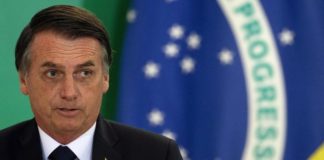 Brasile, il presidente Bolsonaro annuncia: “Sono positivo al coronavirus”.