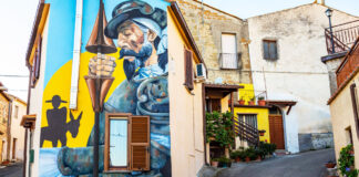 Da borgo fantasma a museo a cielo aperto, la favola di Sant’Angelo di Roccalvecce