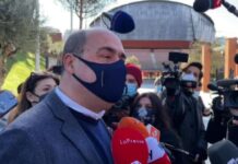 Zingaretti, appello ai ristoratori: “Distanziate i tavoli”.