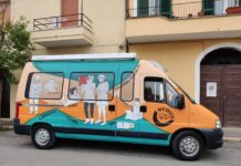 Ai nastri di partenza ReBUS, il furgone socio-culturale.