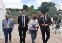 Il direttore della Asl Roma 4 Cristina Matranga in visita al punto vaccinale di Fiano Romano.