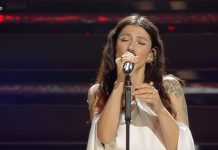 Sanremo show, elogi alla carriera e politicamente corretto