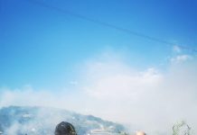 Un mese di incendi, le fiamme aggrediscono le case