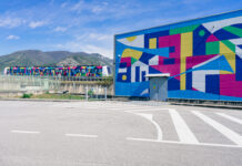 Connessioni, la street art di Luca Font colora la metro di Brescia Connessioni Luca Font_Foto Gruppo Brescia Mobilita