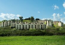 Gli ecomostri di Monte Tufello non saranno abbattuti: tutelati dallo Stato