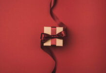 Fare un regalo ad un’amica romana: consigli utili